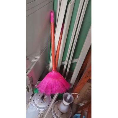 塑料笤帚